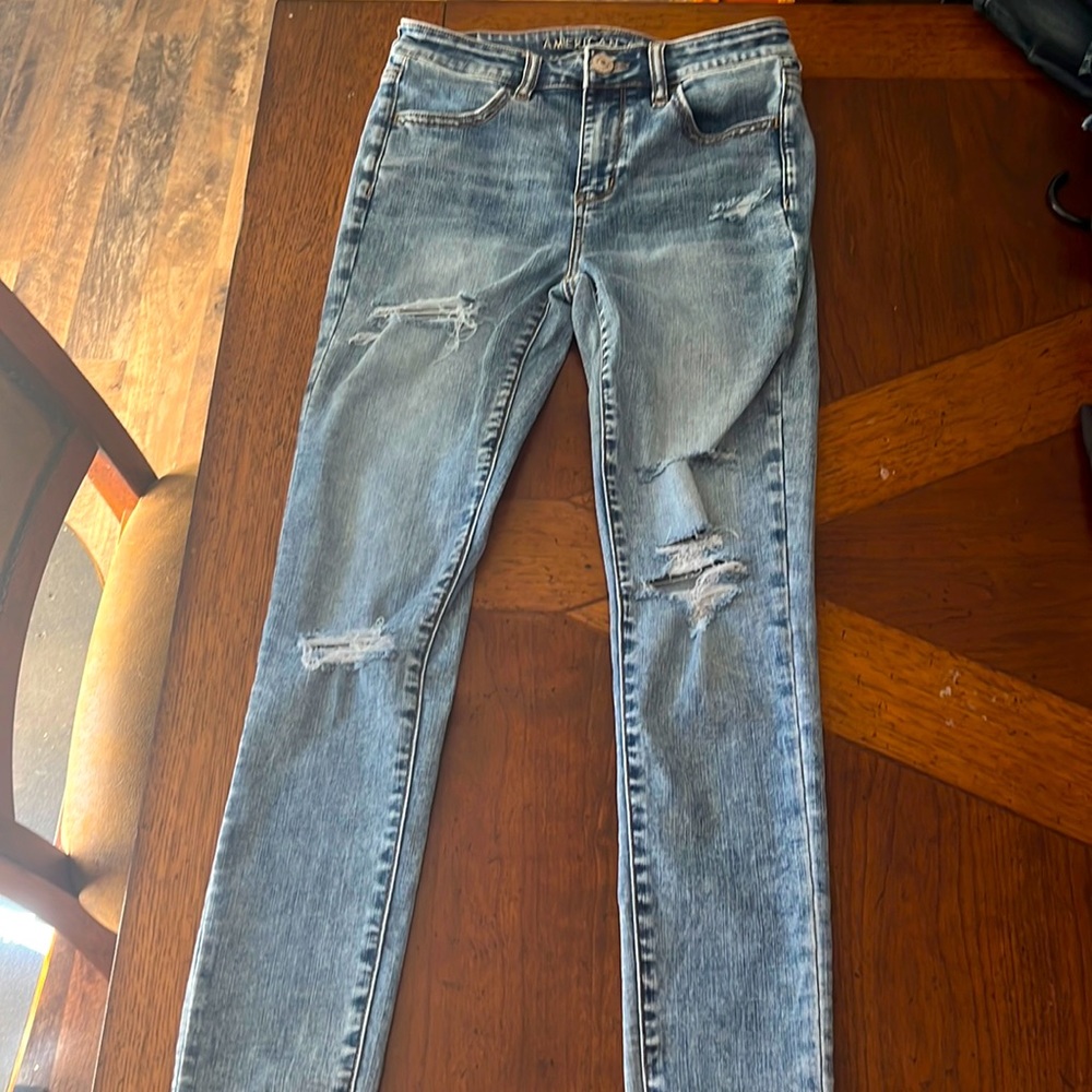 American eagle jeans.